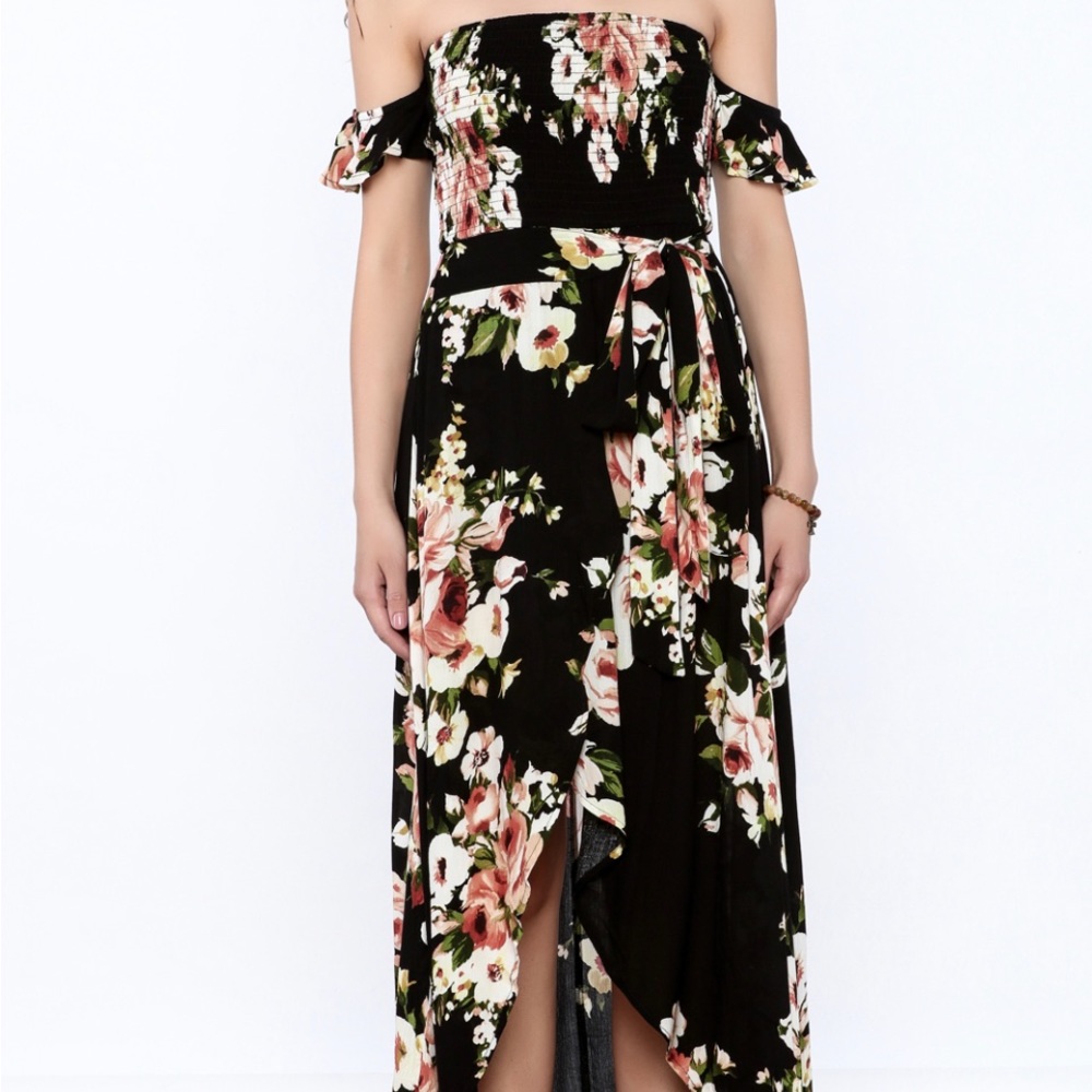 Black Floral Privy Maxi Dress